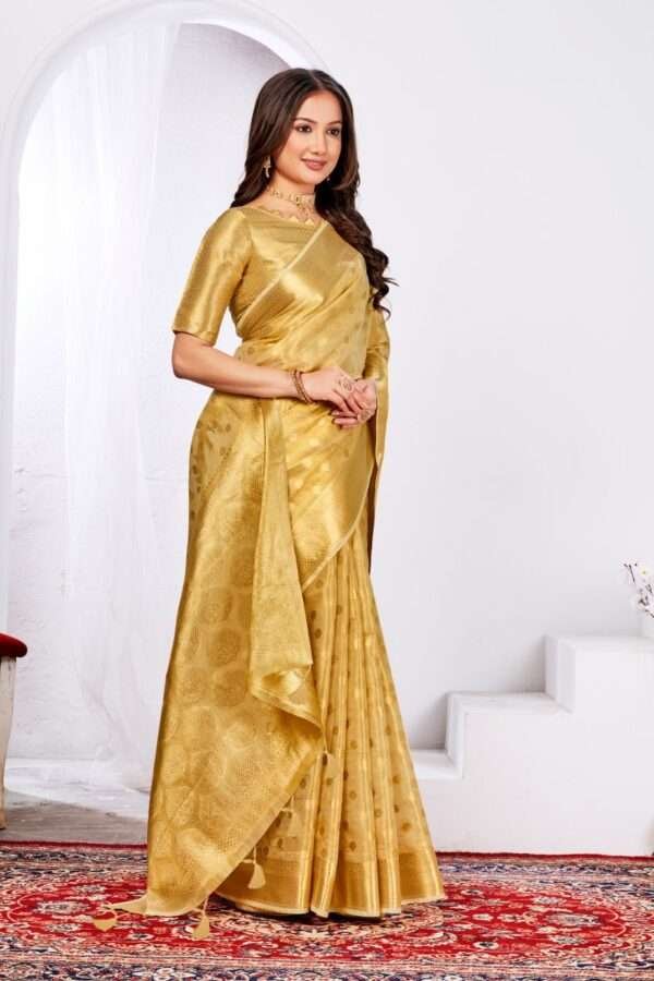 Cream Banarasi Silk Saree bs1 - Image 3