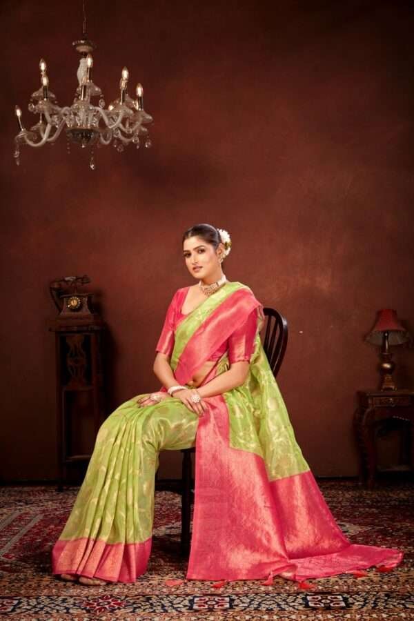 Green pure tissue silk saree chp6 - Image 2