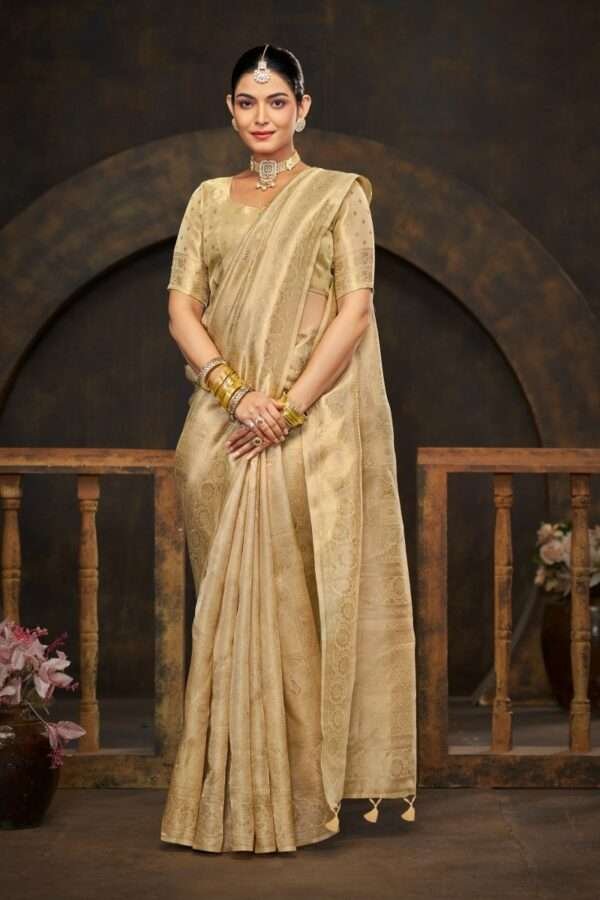 Cream banarasi silk saree bs4 - Image 3