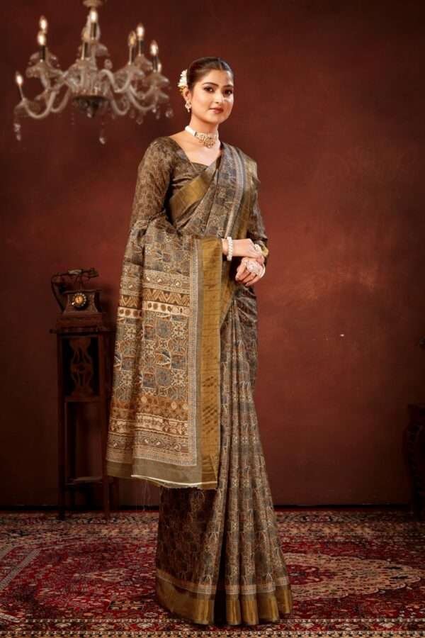 Geometric printed tussar silk saree p3 - Image 2