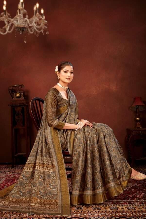 Geometric printed tussar silk saree p3 - Image 3