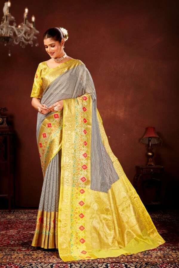 Grey patola silk saree ps3 - Image 2