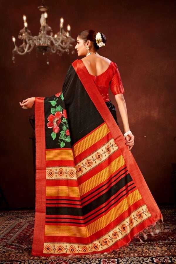 Red flower printed tussar silk saree t16 - Image 4