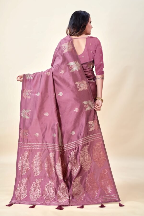 Onion Soft Silk Saree with Swarn Border - Image 2